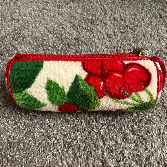 SOLD 🚫 Juicy Couture: Cherry Barrel - Picture 1 of 6